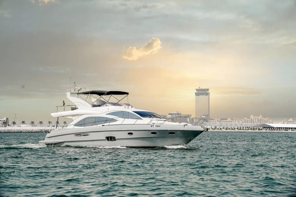 Formula 43: High Performance Luxury Boats